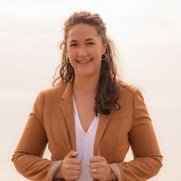 Julia Logan Labow Julia Logan Labow